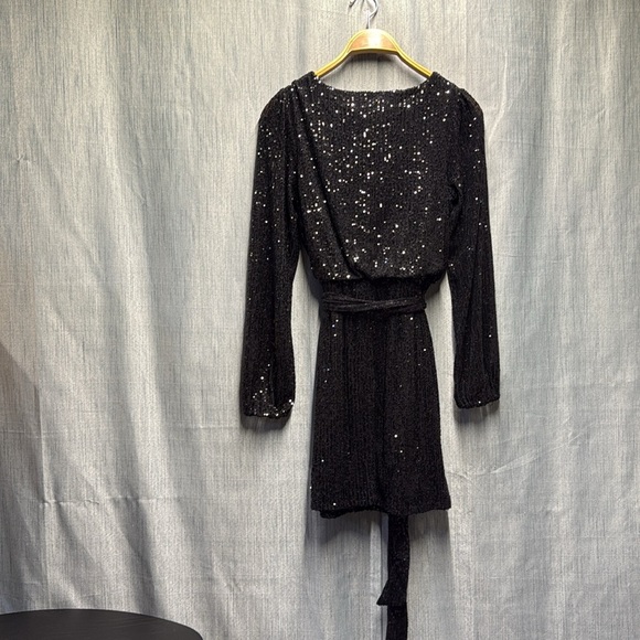 Crystal sky Black Sequin Long Sleeve Dress size small - Picture 9 of 9